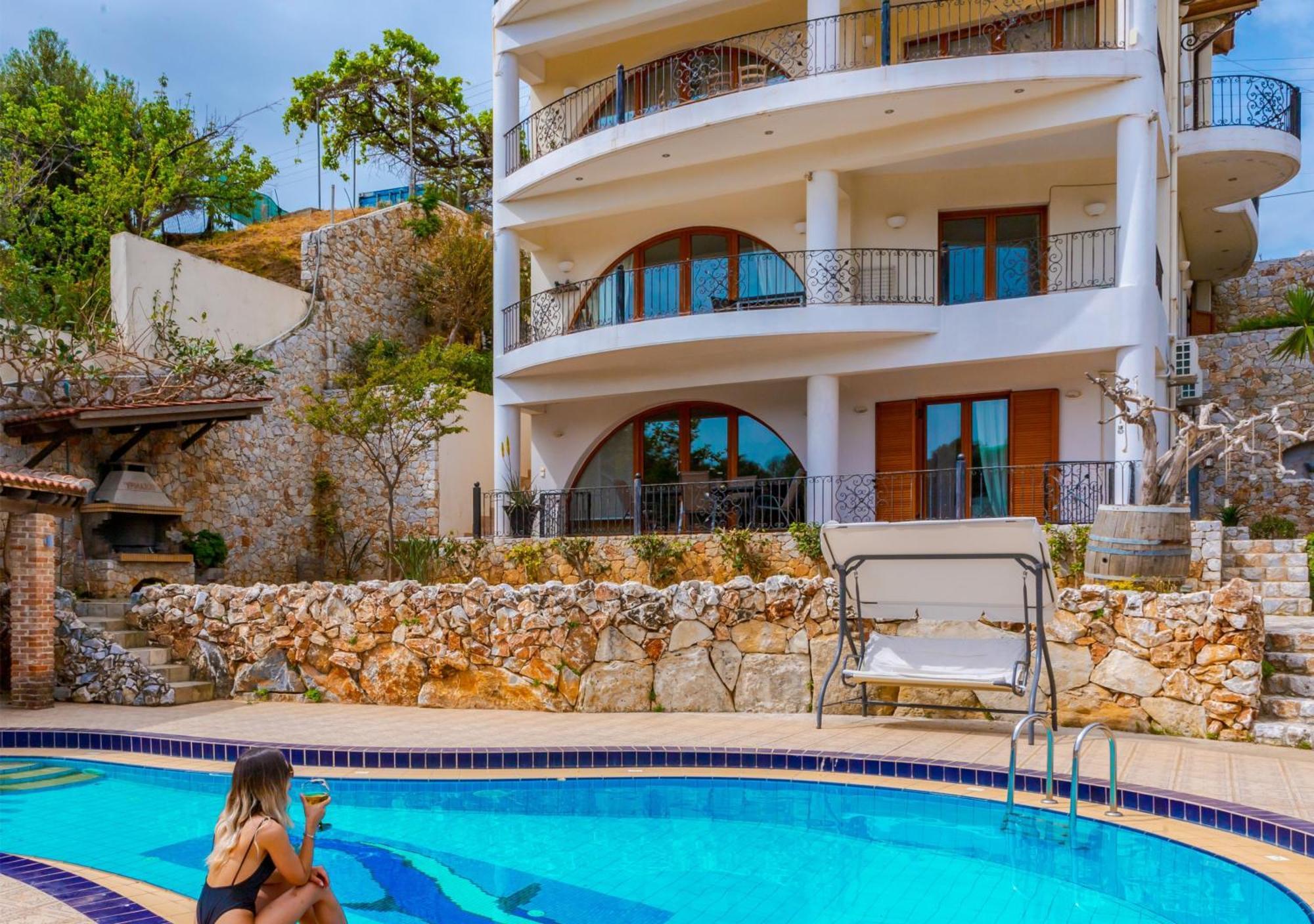 Zen Serenity Retreat With Great Outdoors, Pool & Parking Aptera エクステリア 写真